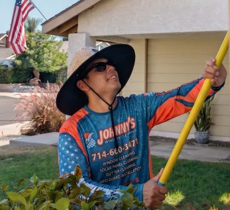 Professional residential window cleaning service in Costa Mesa Orange County
